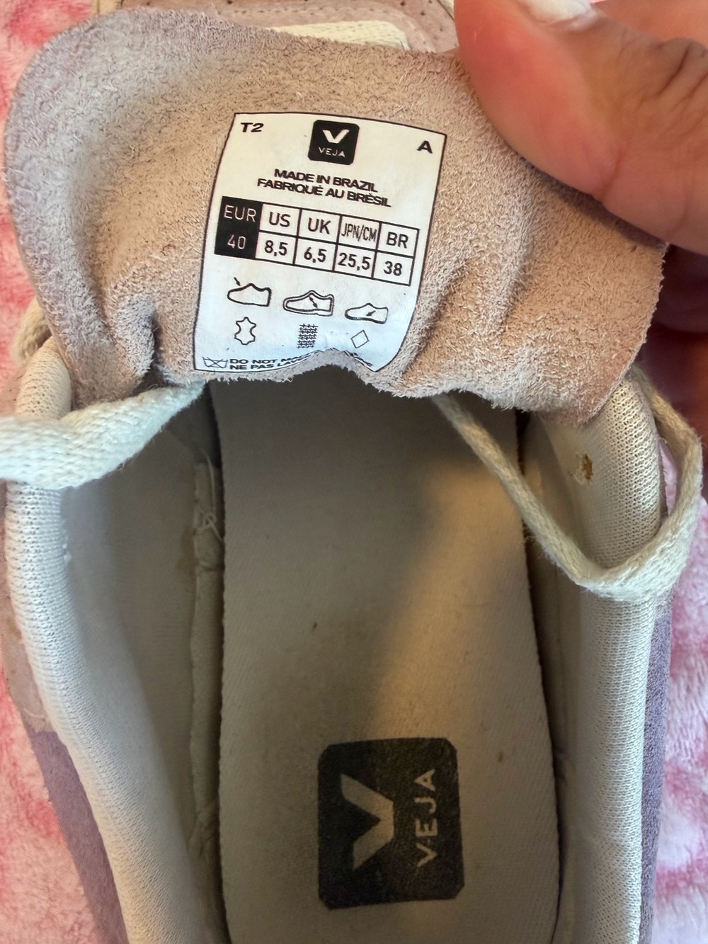 Veja V-10 Women’s Pink and Purple Sneakers
Size: 8.5 - Picture 11 of 12